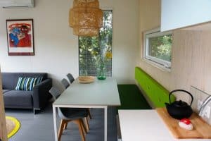 chalet-krab-zit-eet-kamer-hallo-terschelling