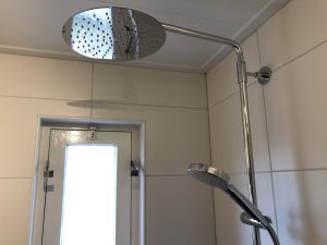 Stortdouche vakantiehuis geluksplak - Hallo Terschelling