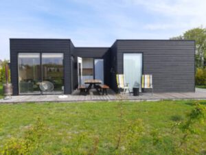 Buitenkant Black Beauty - Chalet op Terschelling Hallo Terschelling