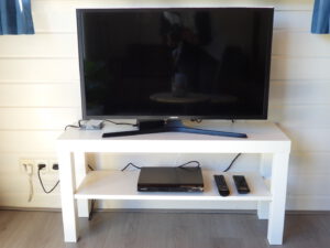 televise en dvd speler in huisje de Akker - Hallo Terschelling