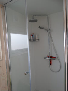 Douche- Chalet Black Beauty - Hallo Terschelling