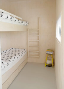 2e slaapkamer - stapelbed-uitschuifbed- Hallo Terschelling