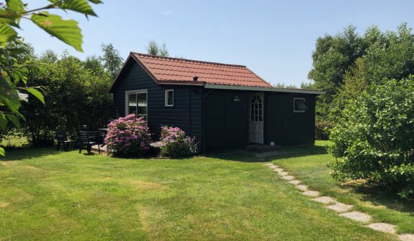 De Akker buitenaanzicht tuin – Hallo Terschelling – halloterschelling.nl