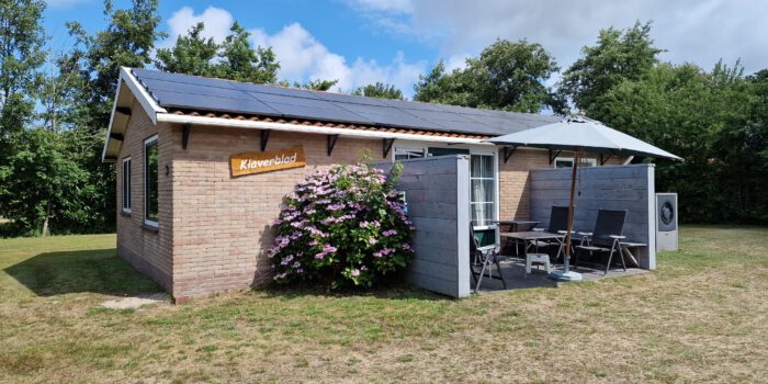 Klaverblad bungalow op Terschelling buitenaanzicht- Hallo Terschelling